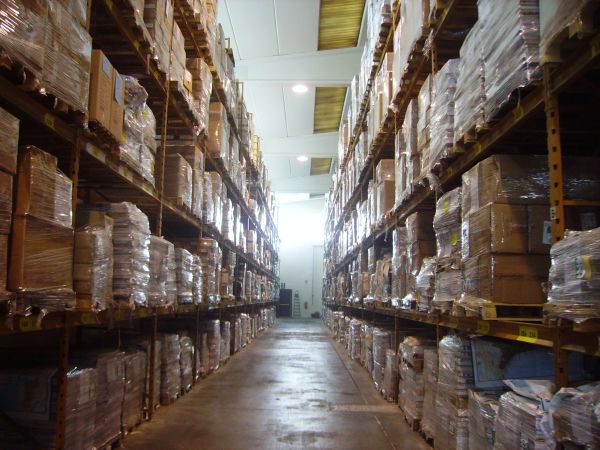 Foto di pallet in deposito